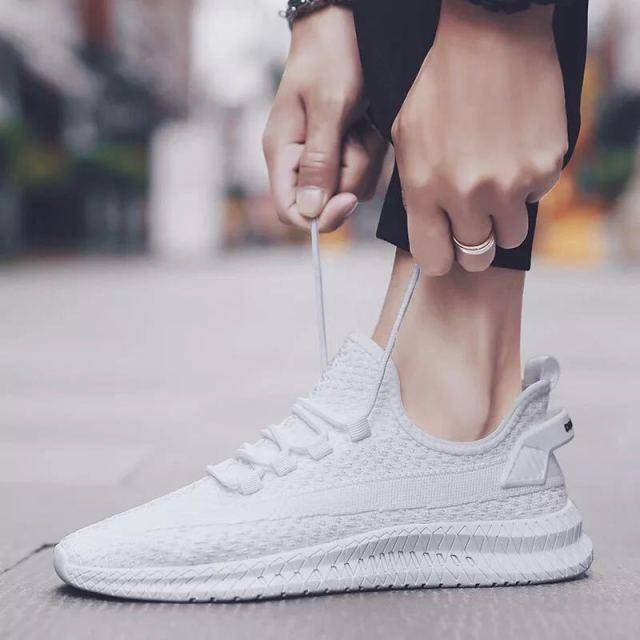 Men's Lightweight Breathable Running Shoes Slip-On Athletic Walking Sneakers Summer